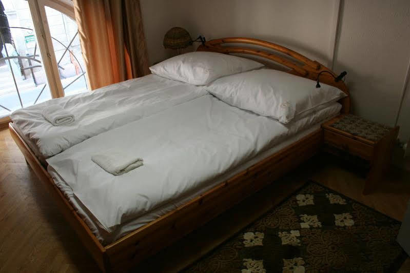 Walking Bed Budapest Downtown Hostel Buitenkant foto